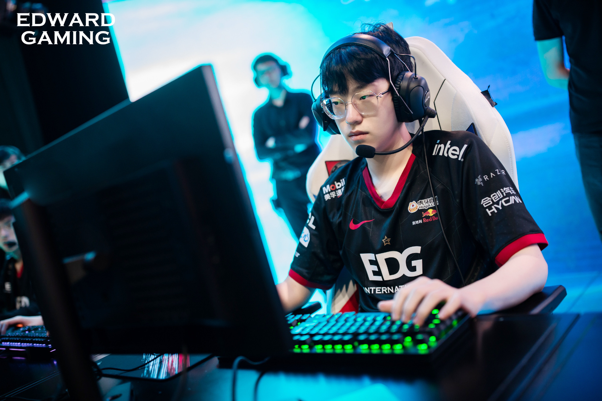 Scout连续十场比赛得分超过险胜,掘金不断突破!的简单介绍